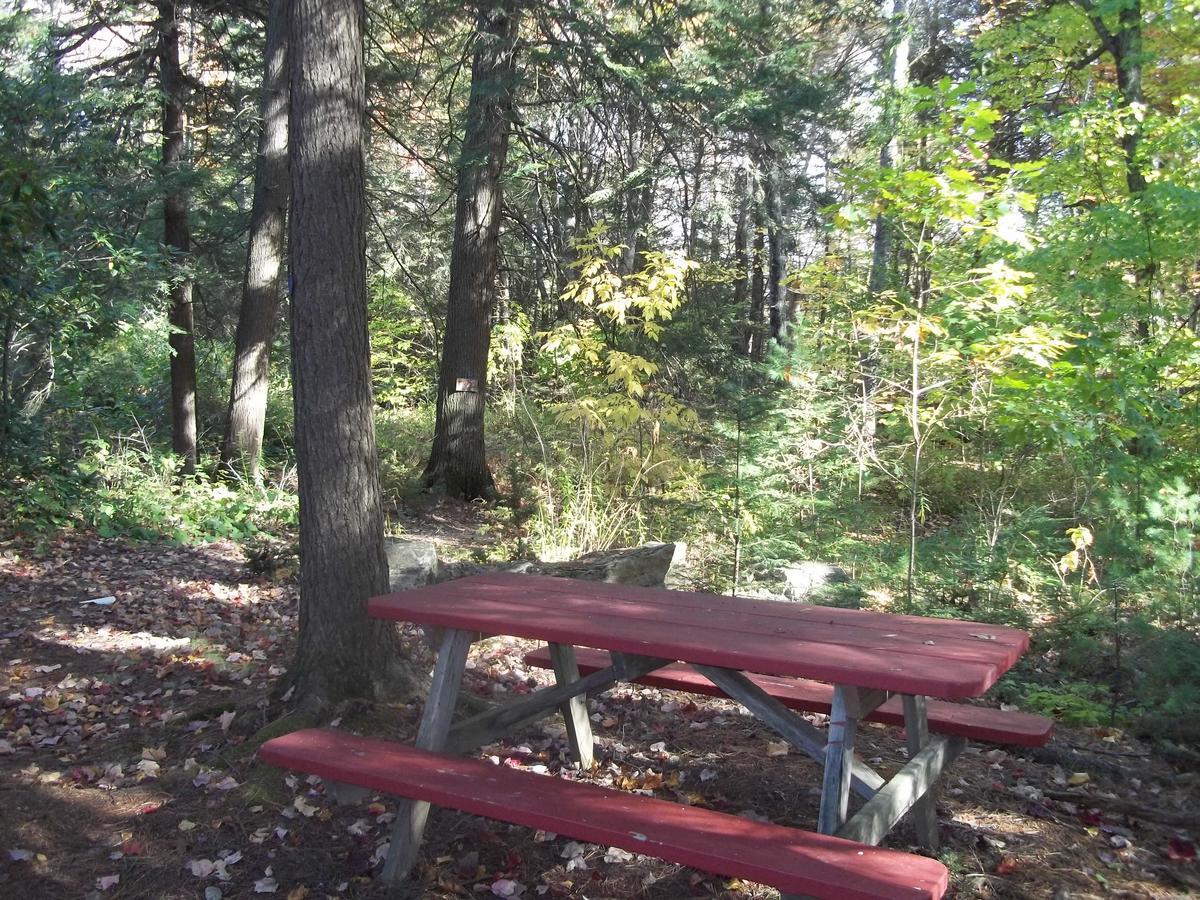 Wiscasset Woods Lodge Exterior photo