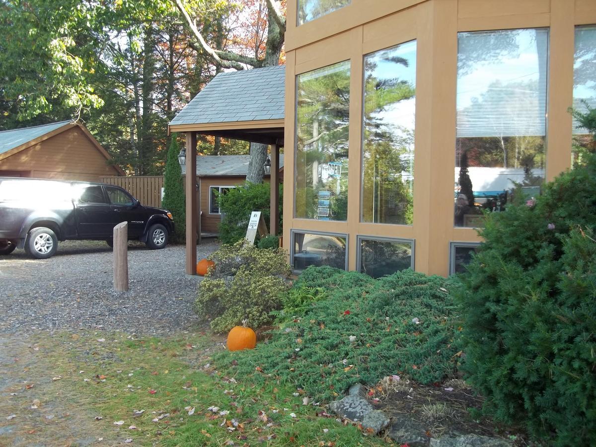 Wiscasset Woods Lodge Exterior photo