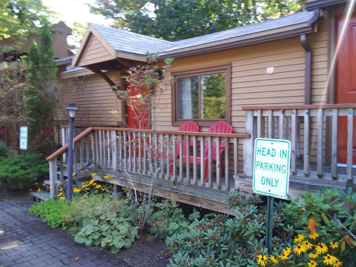 Wiscasset Woods Lodge Exterior photo